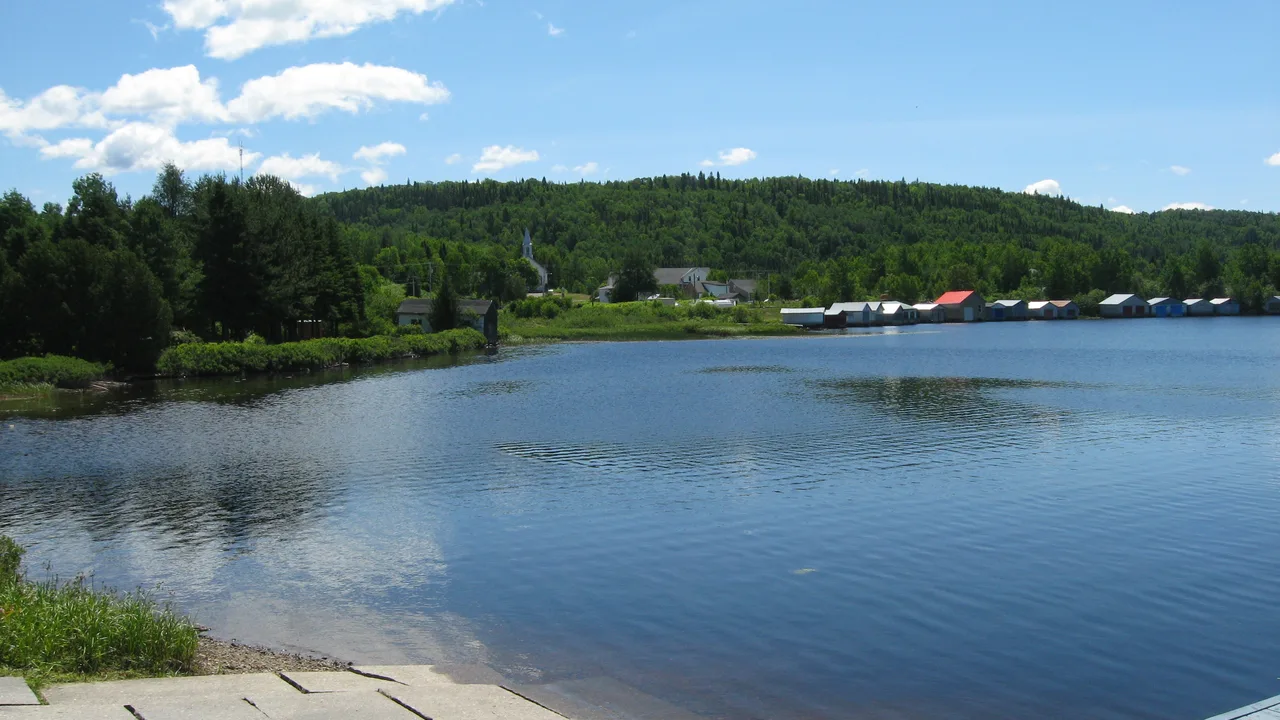 Lac-Édouard