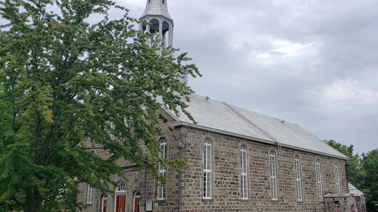 Sainte-Cécile-de-Milton
