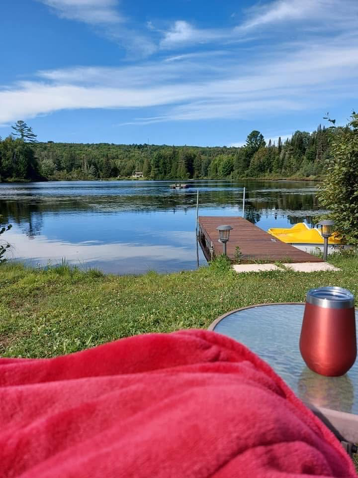 Chalet au Bord du Lac Lewis — photo 1