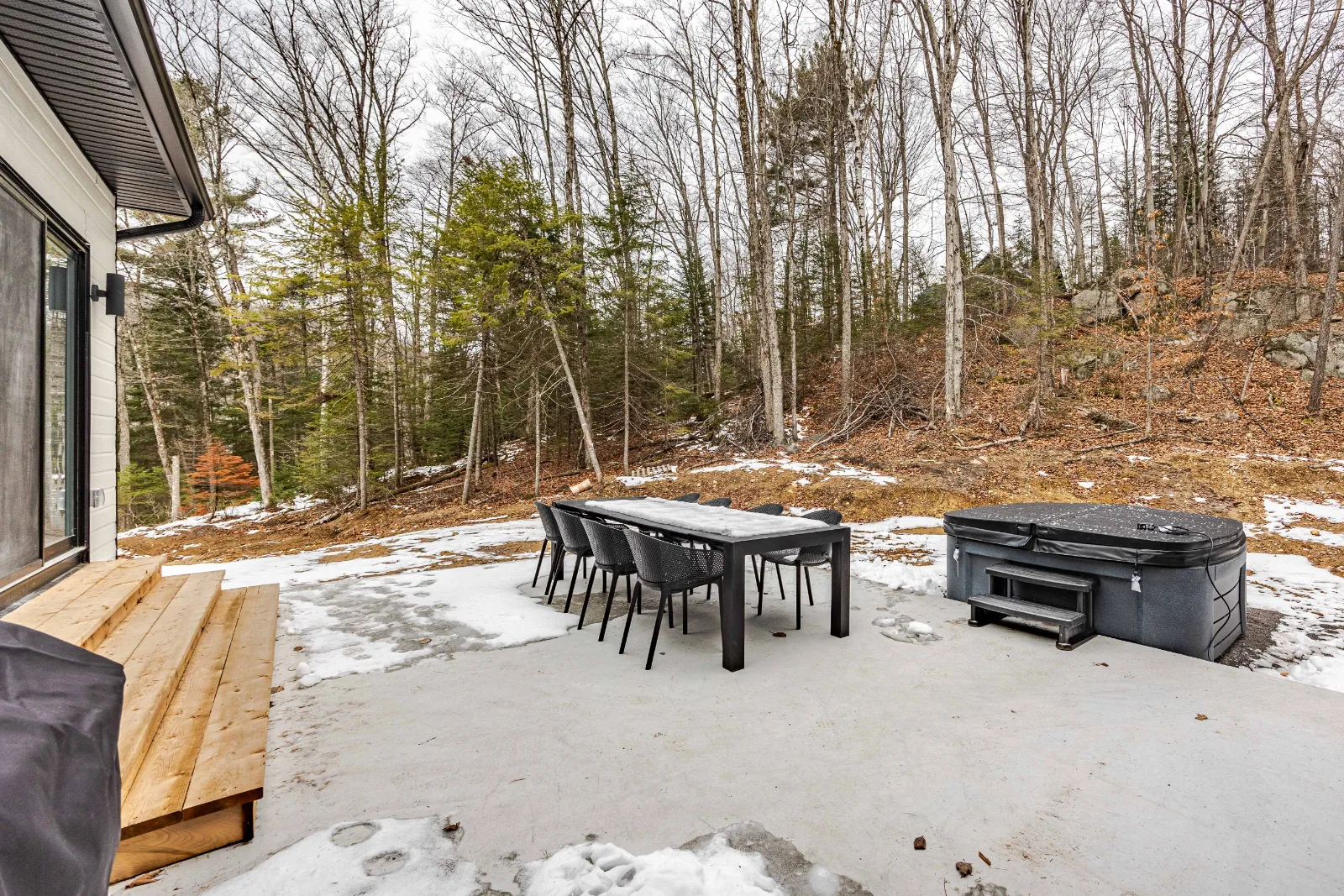 Le Pin | Spa Privé & Billard | Lac Carling — photo 1