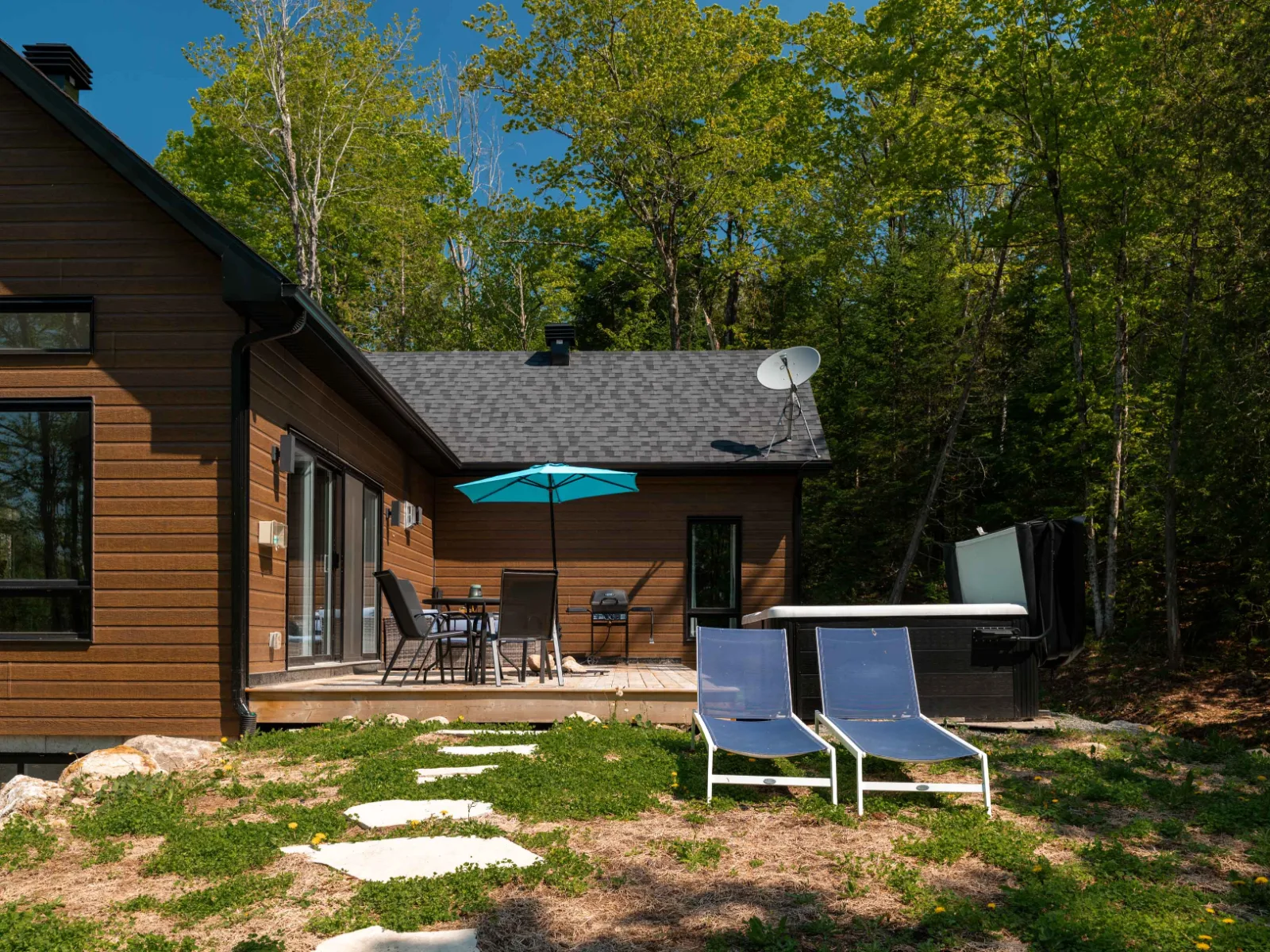 Roitelet | Spa & Billard| Lac Carling & Kayak — photo 4