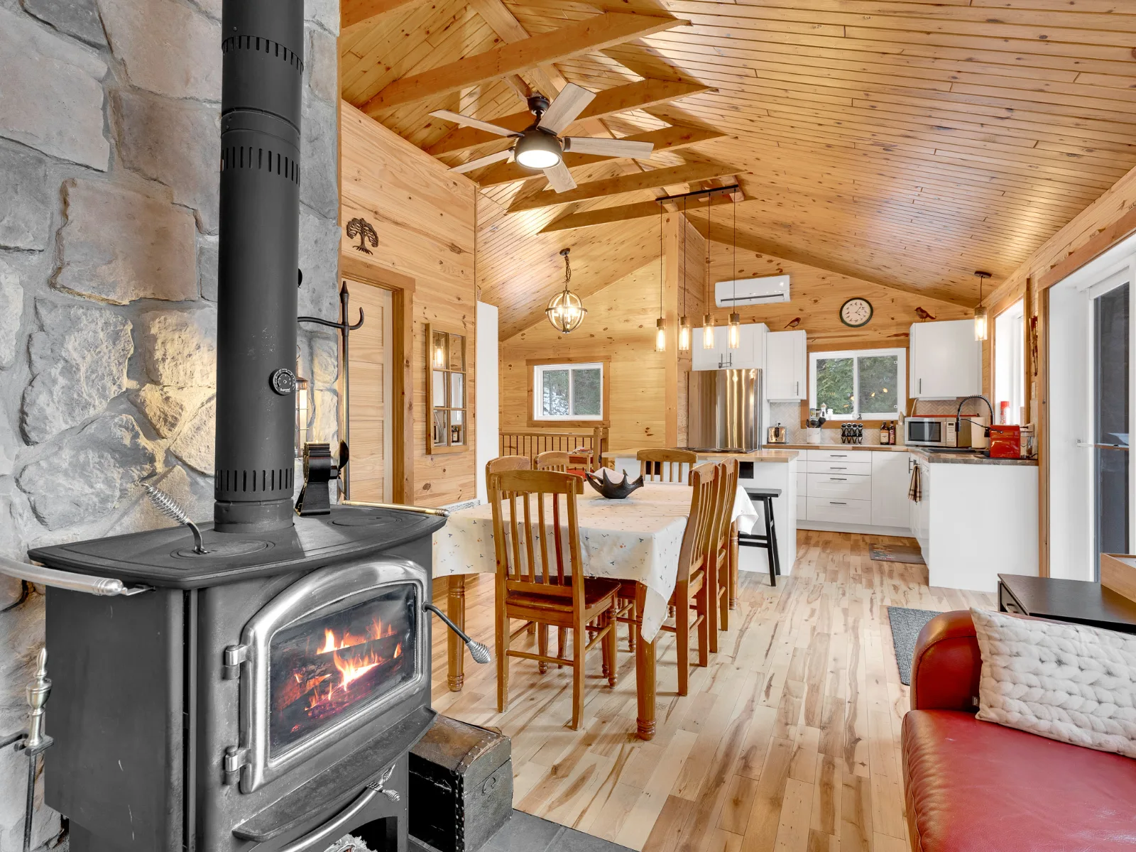 Plage Sucrée | Plage & Spa Privés | Au Bord du Lac — photo 4