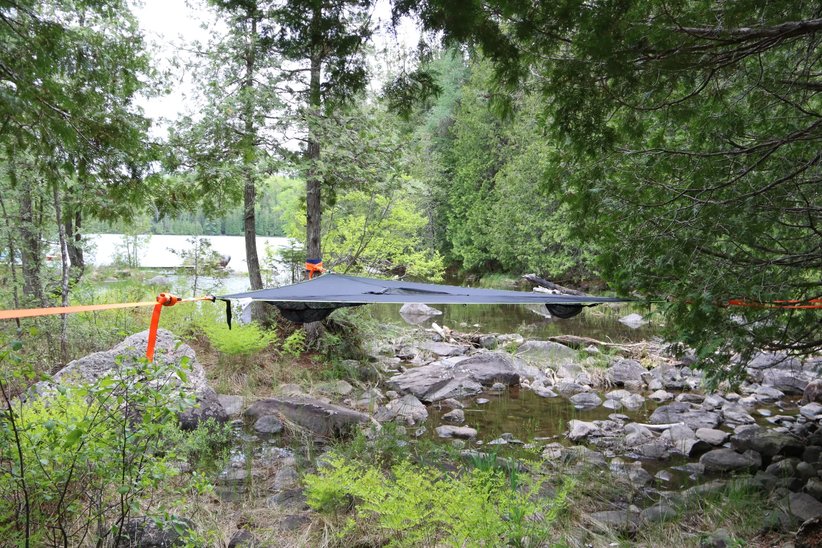Paradis Moustier Au bord du lac | Spa privé | Jeux — photo 1