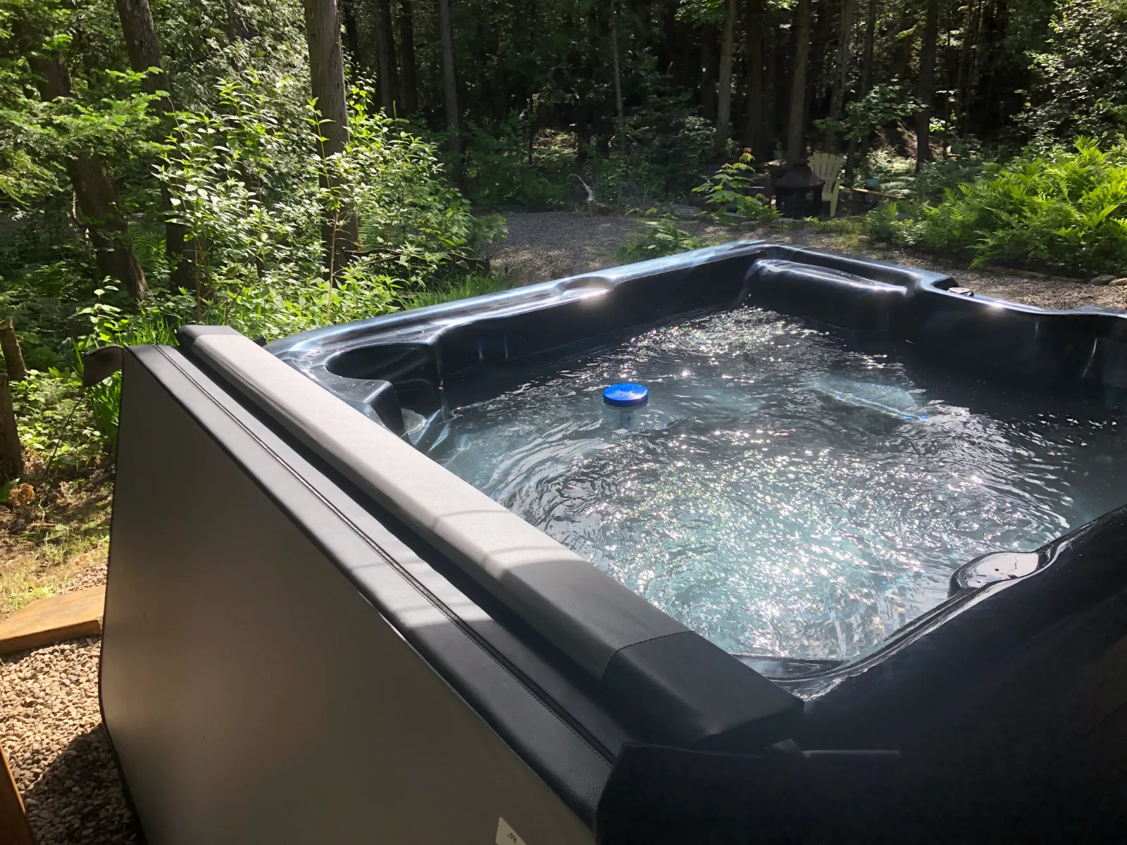 Paradis Moustier Au bord du lac | Spa privé | Jeux — photo 2